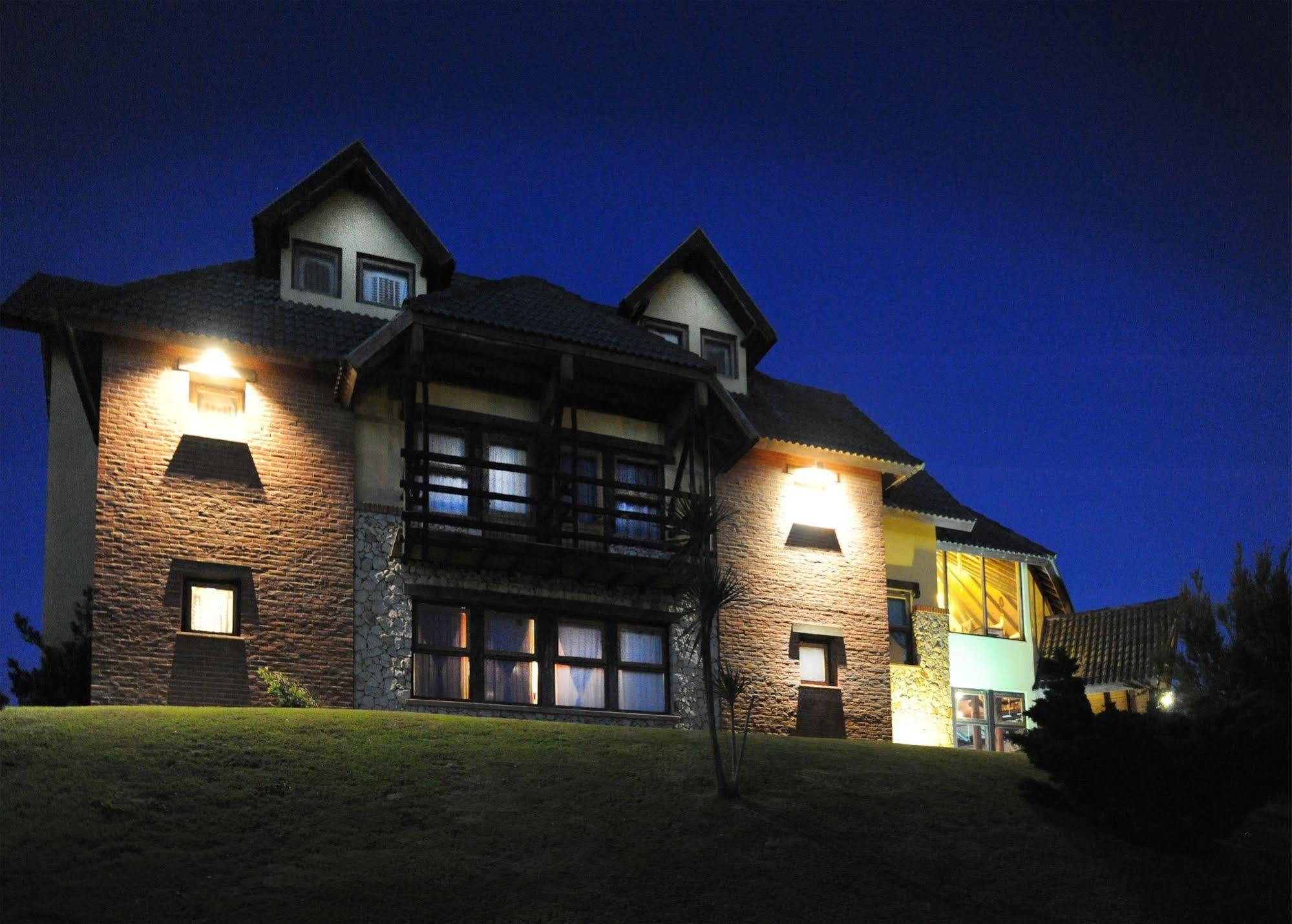 Hotel Boutique Arenarena Villa Gesell Buitenkant foto