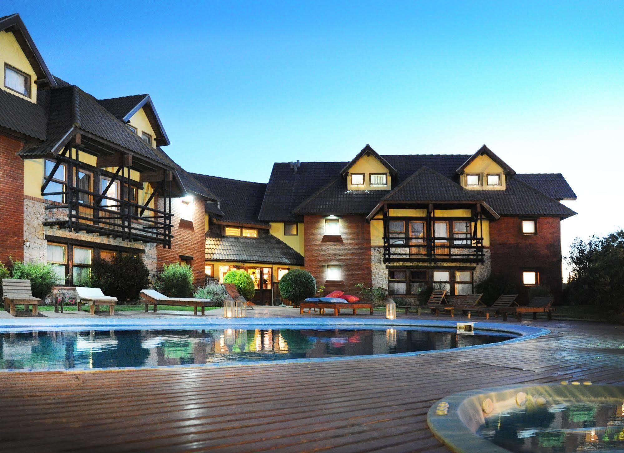 Hotel Boutique Arenarena Villa Gesell Buitenkant foto